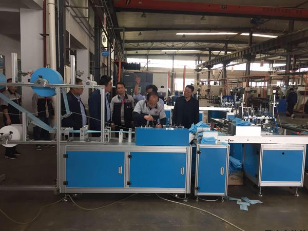 泓源公司領(lǐng)導(dǎo)班子深入豐收、泓盛達(dá)公司開(kāi)展工作調(diào)研(圖2)