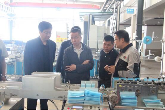 省工信廳督導(dǎo)調(diào)研甘肅泓盛達(dá)科技有限責(zé)任公司生產(chǎn)經(jīng)營及項目建設(shè)情況(圖2) 省工信廳督導(dǎo)調(diào)研甘肅泓盛達(dá)科技有限責(zé)任公司生產(chǎn)經(jīng)營及項目建設(shè)情況(圖2)