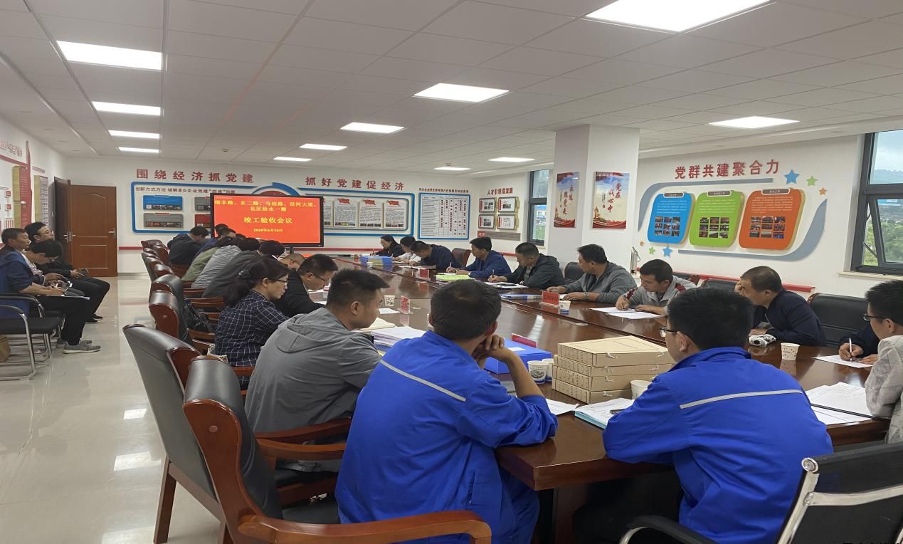 市質(zhì)監(jiān)站對(duì)瑞豐路、涇河大道、東二路（北段）、北區(qū)給水（一期）進(jìn)行竣工驗(yàn)收(圖2)