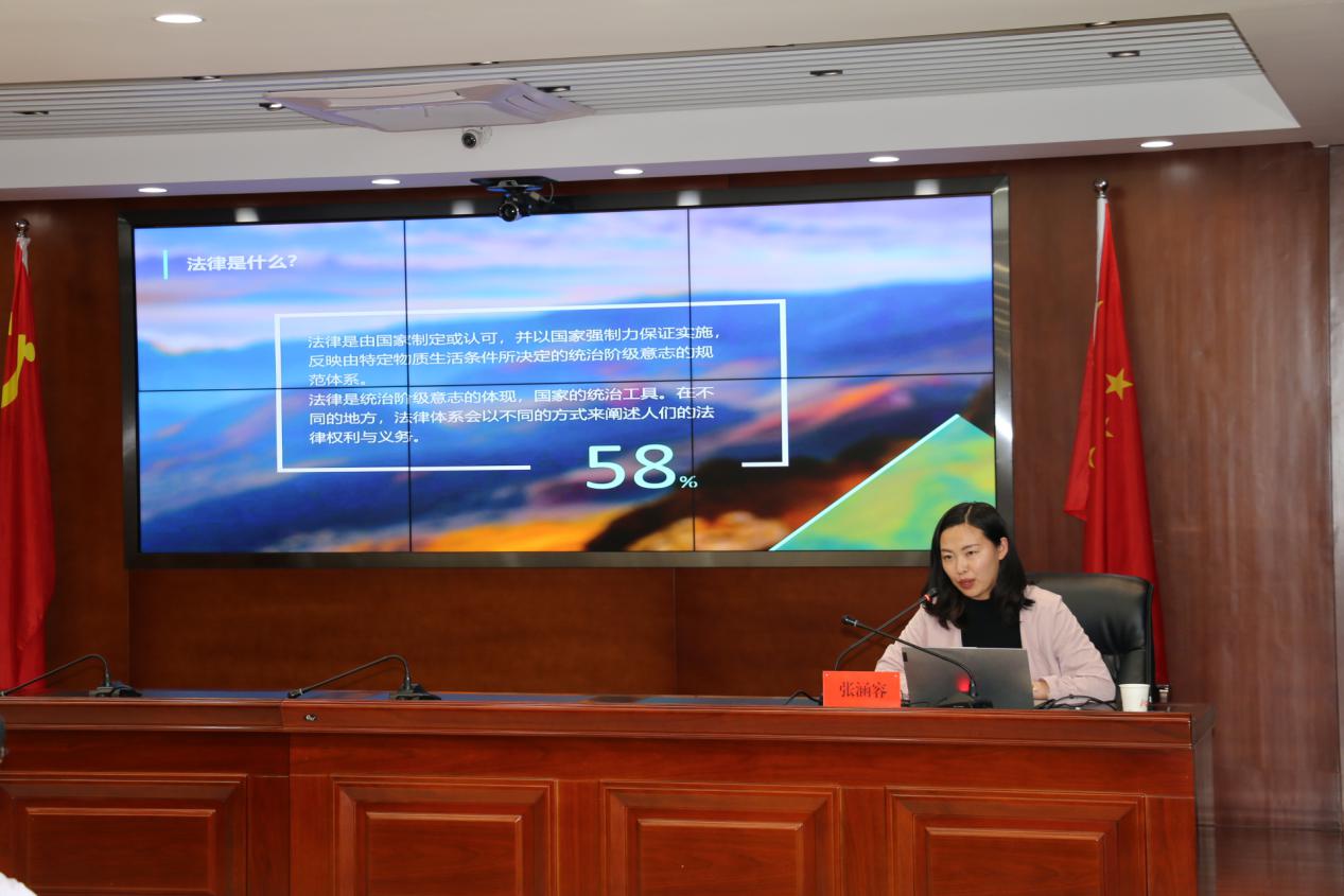 內(nèi)強素質(zhì)外樹形象 凝心聚力共謀發(fā)展——泓源公司員工綜合素質(zhì)提升培訓活動圓滿結束(圖3) 內(nèi)強素質(zhì)外樹形象 凝心聚力共謀發(fā)展——泓源公司員工綜合素質(zhì)提升培訓活動圓滿結束(圖3)