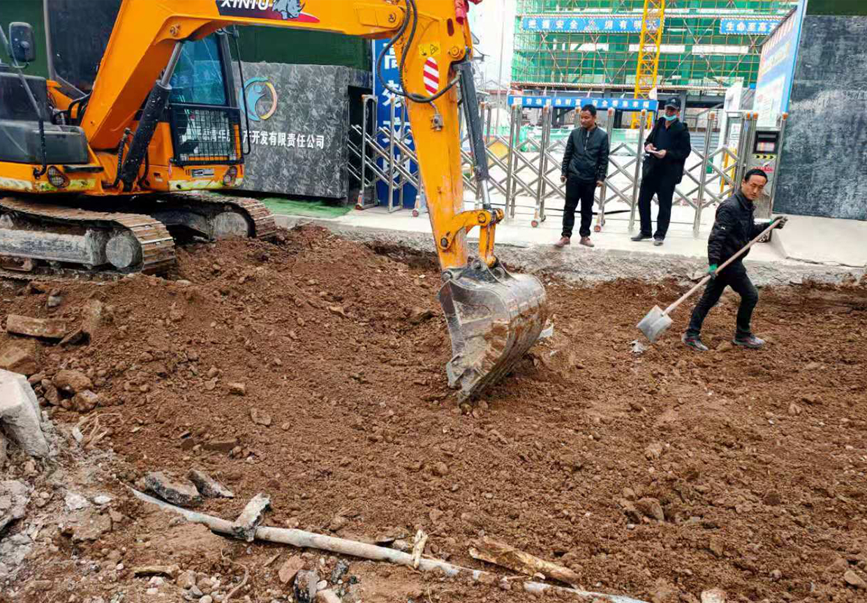 泓源公司項目建設(shè)全面復(fù)工(圖2) 泓源公司項目建設(shè)全面復(fù)工(圖2)