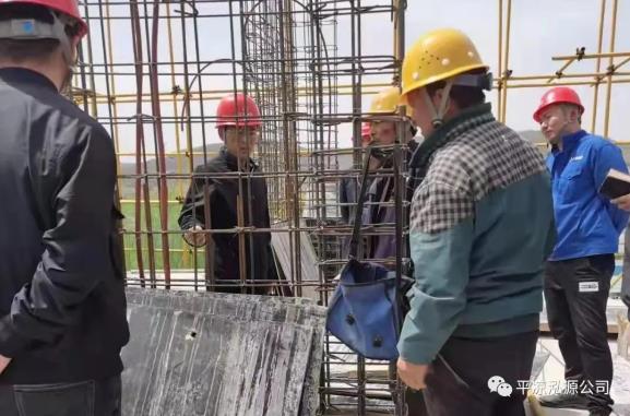 “五一”期間泓源公司對在建項目進行檢查(圖3) “五一”期間泓源公司對在建項目進行檢查(圖3)