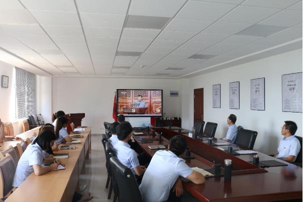 泓源公司集中收看慶祝中國共產(chǎn)黨成立100周年大會實(shí)況(圖2) 泓源公司集中收看慶祝中國共產(chǎn)黨成立100周年大會實(shí)況(圖2)