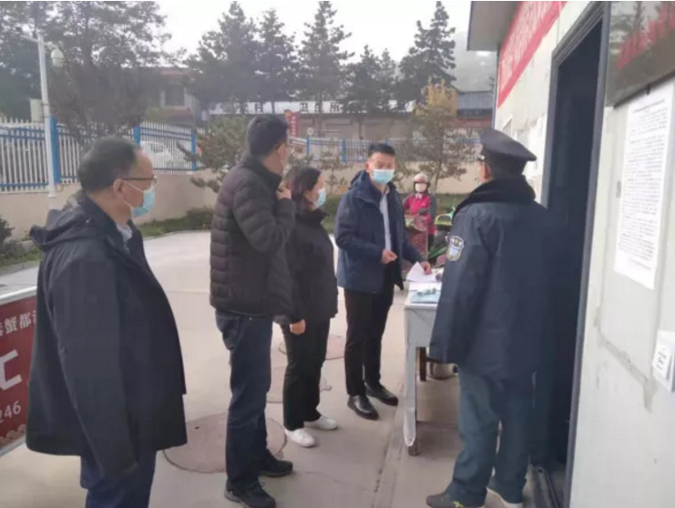 泓源公司抓緊抓實(shí)抓細(xì)各項(xiàng)舉措全力做好疫情防控工作(圖2) 泓源公司抓緊抓實(shí)抓細(xì)各項(xiàng)舉措全力做好疫情防控工作(圖2)