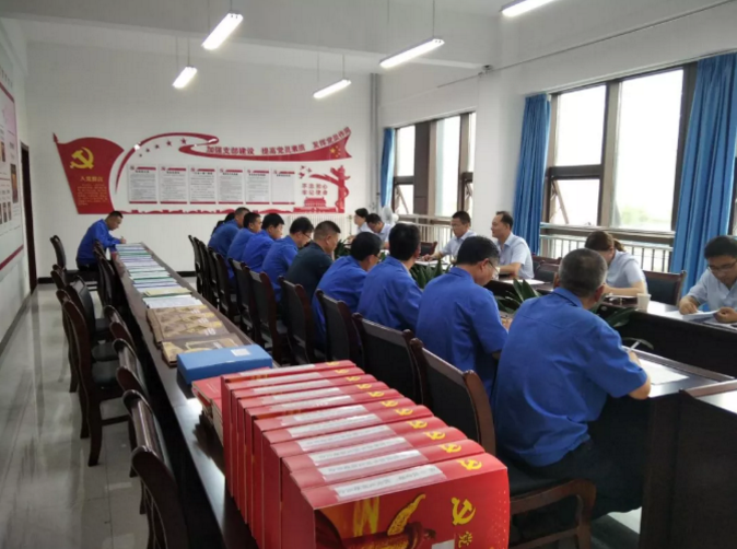 市產(chǎn)投集團(tuán)打造“泓源紅”黨建品牌助推高質(zhì)量發(fā)展(圖6) 市產(chǎn)投集團(tuán)打造“泓源紅”黨建品牌助推高質(zhì)量發(fā)展(圖6)