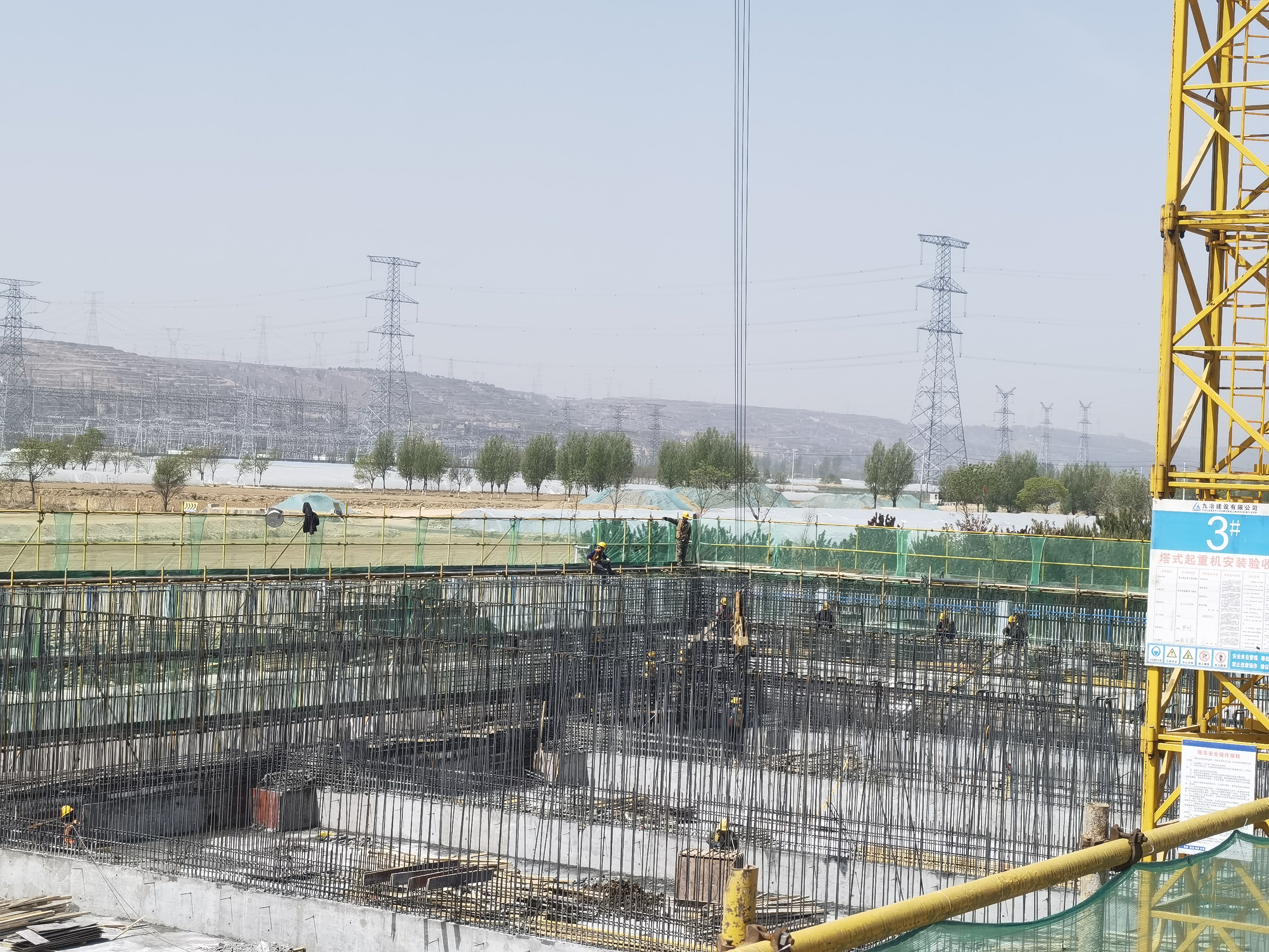 市產(chǎn)投集團(tuán)在建項(xiàng)目全面復(fù)工有序穩(wěn)步推進(jìn)(圖2) 市產(chǎn)投集團(tuán)在建項(xiàng)目全面復(fù)工有序穩(wěn)步推進(jìn)(圖2)