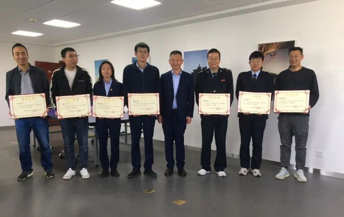 市產投集團團委舉辦“慶五一、迎五四”球類聯誼比賽(圖3)