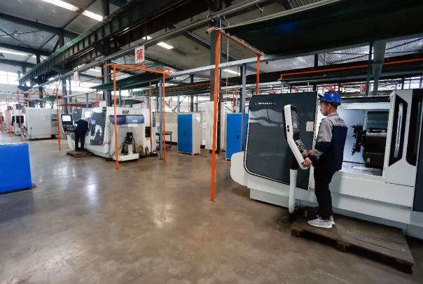 市產(chǎn)投集團裝備制造企業(yè)上半年產(chǎn)銷兩旺(圖2) 市產(chǎn)投集團裝備制造企業(yè)上半年產(chǎn)銷兩旺(圖2)