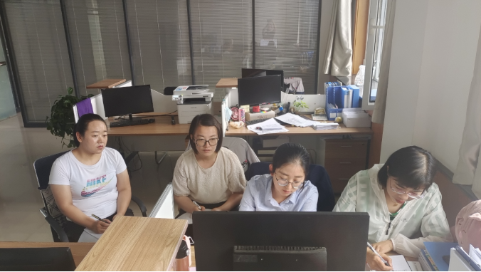 市產(chǎn)投集團(tuán)財(cái)務(wù)管理部組織開展員工專業(yè)知識(shí)培訓(xùn)(圖1) 市產(chǎn)投集團(tuán)財(cái)務(wù)管理部組織開展員工專業(yè)知識(shí)培訓(xùn)(圖1)