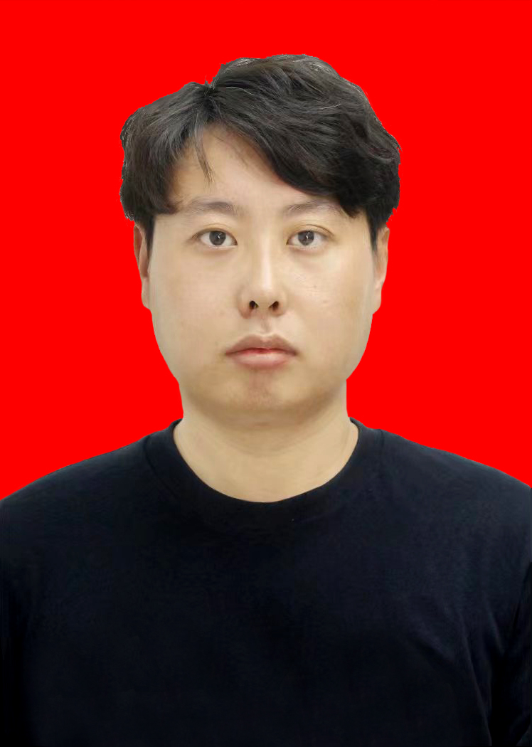 平?jīng)鍪谢A(chǔ)產(chǎn)業(yè)投資集團有限公司關(guān)于張旭龍等同志公示的公告(圖2) 平?jīng)鍪谢A(chǔ)產(chǎn)業(yè)投資集團有限公司關(guān)于張旭龍等同志公示的公告(圖2)